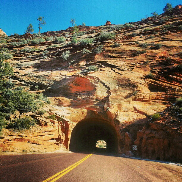 zion-tunnel-awesome